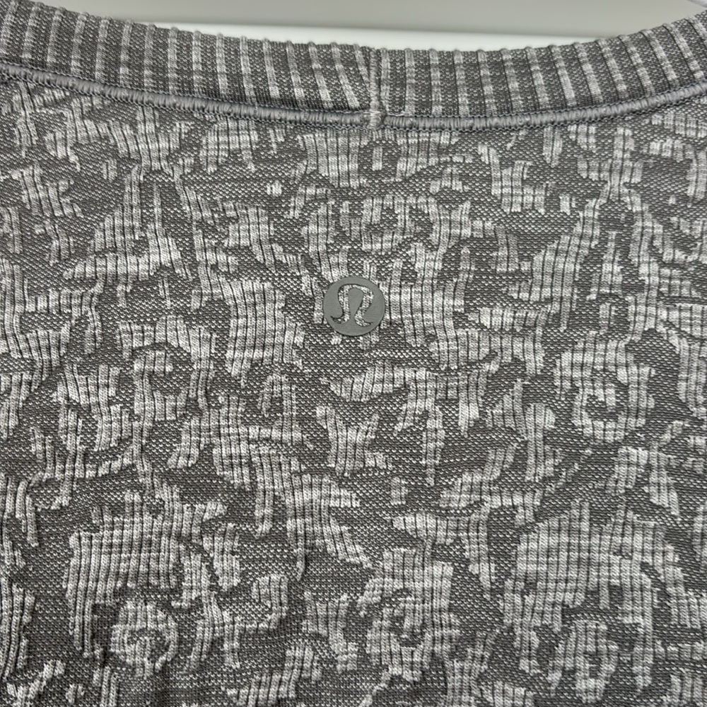 Lululemon Gray Patterned Lightweight Sweater - image 2